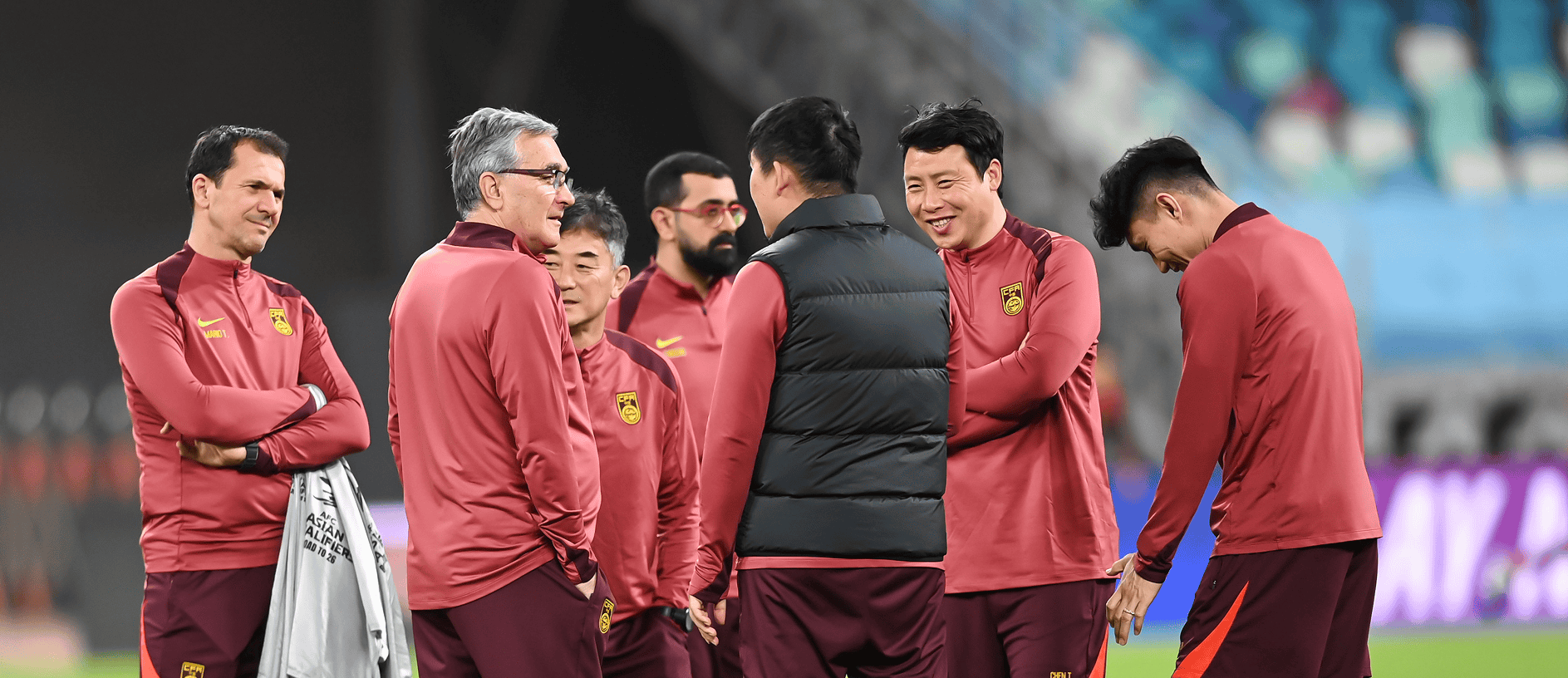 中国足球青训著名教练走出国门，推动国际交流合作的简单介绍