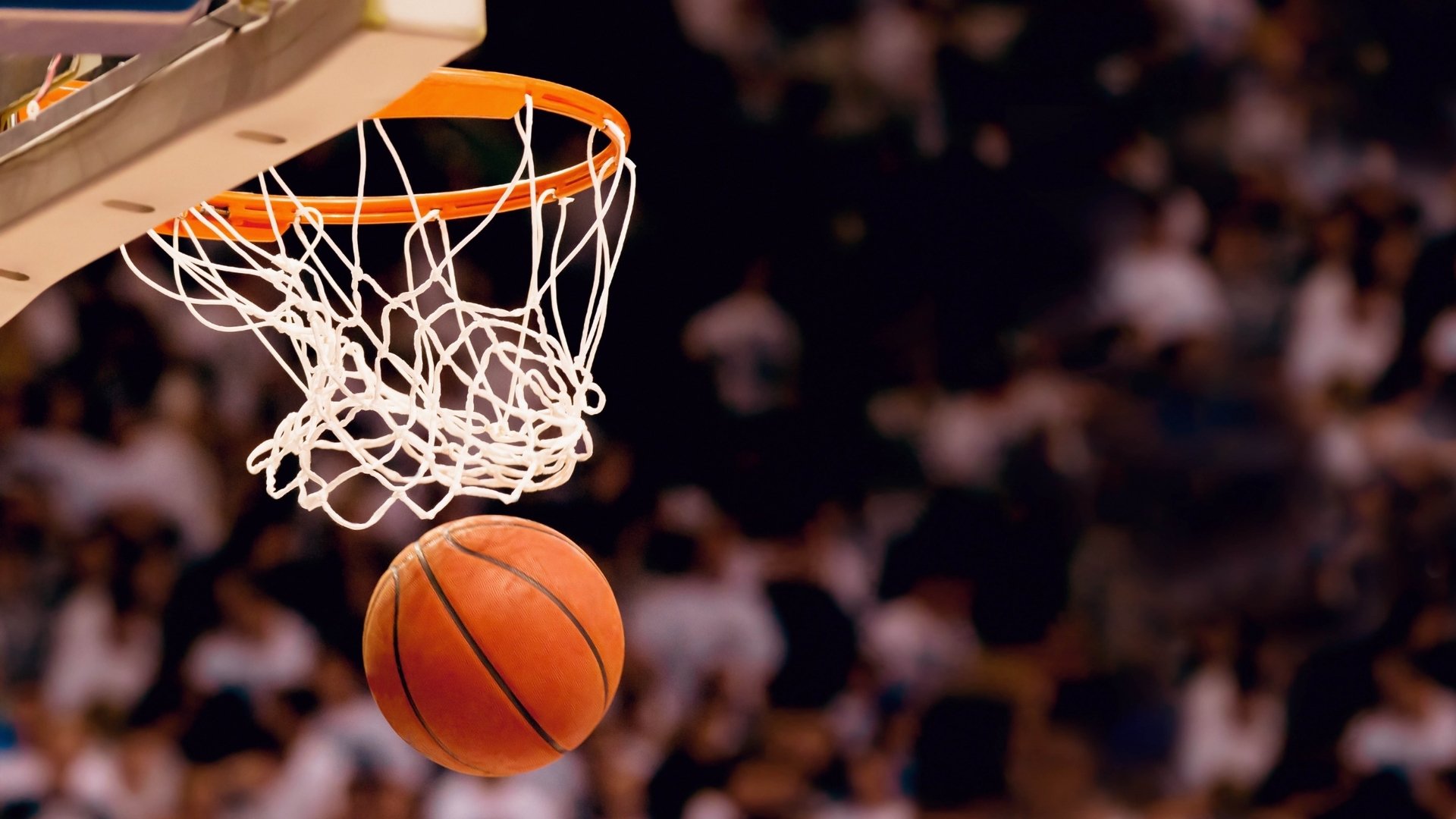 NBA球员在逆风局中的决策风格分析，nba逆境最强球员